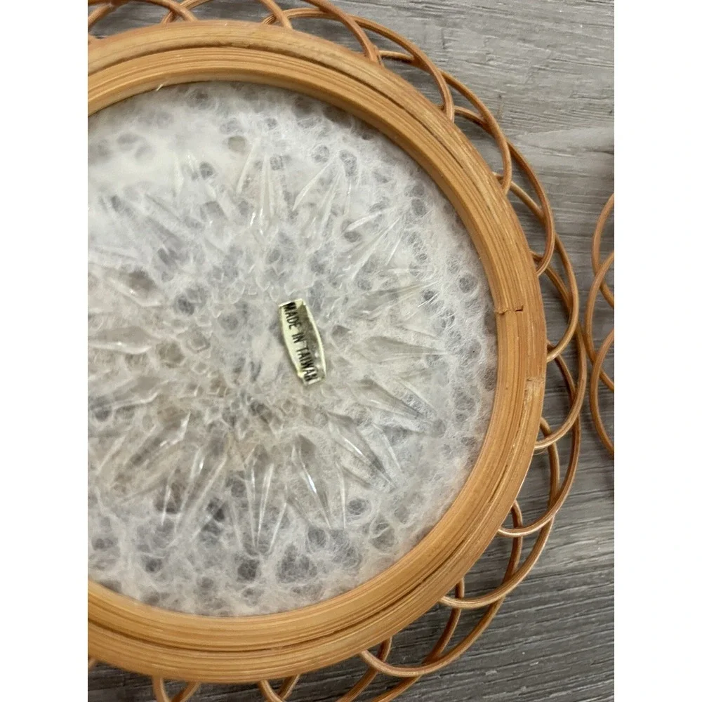 Vintage Pressed Butterfly Coasters Wicker Bamboo Boho Set Of 4‎
